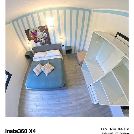 Ferienwohnung La Rosa App Livorno Exterior foto